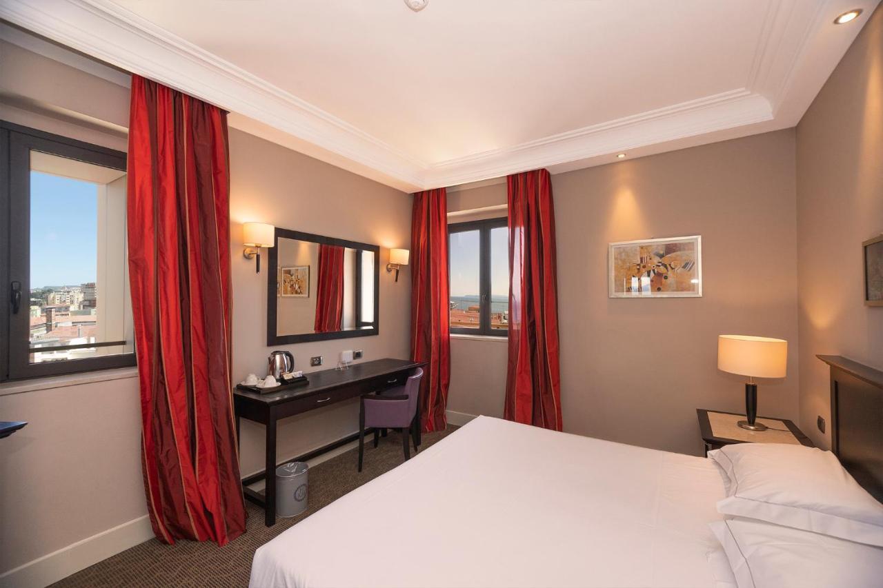 Hotel Regina Margherita Cagliari Esterno foto