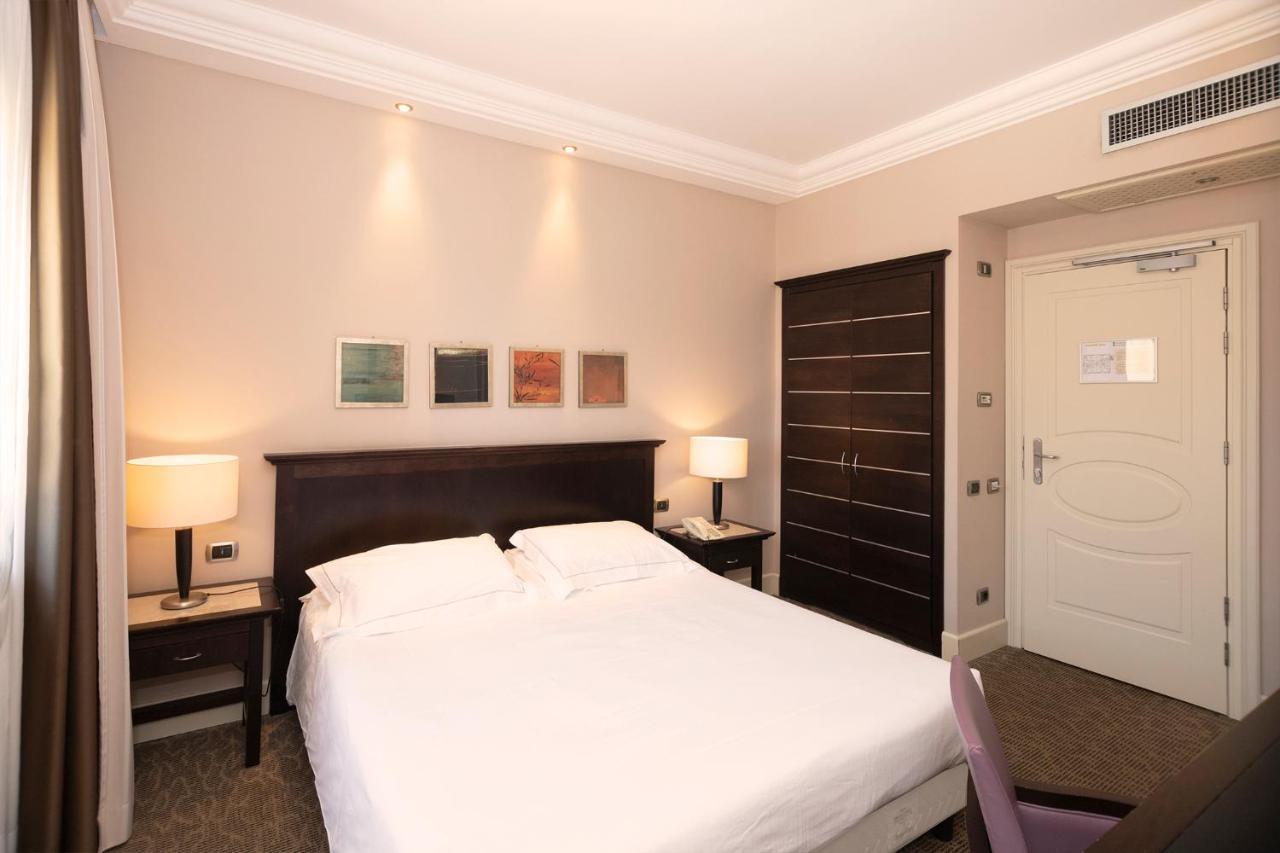 Hotel Regina Margherita Cagliari Esterno foto