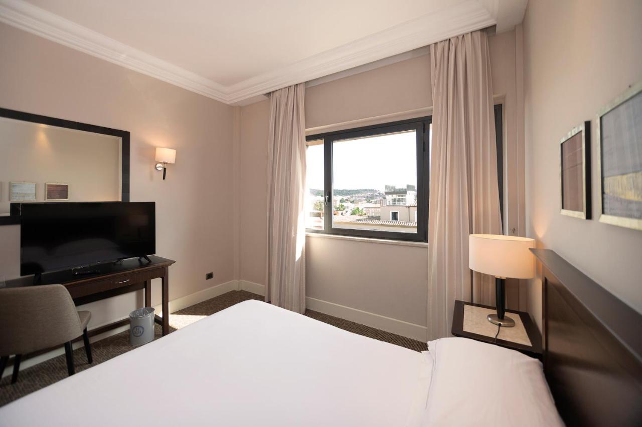 Hotel Regina Margherita Cagliari Esterno foto