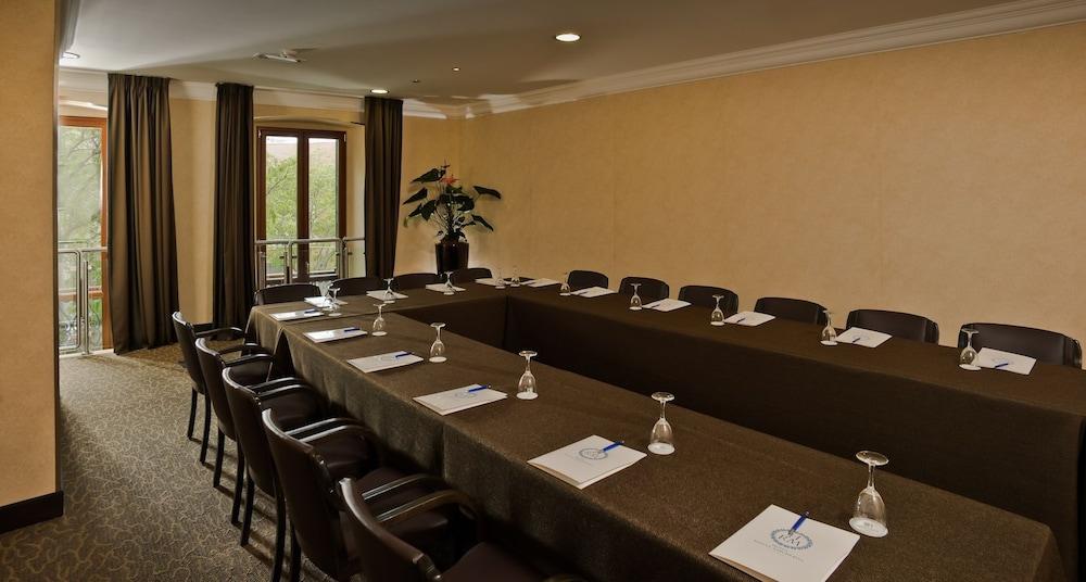 Hotel Regina Margherita Cagliari Esterno foto