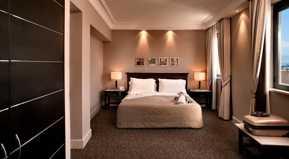 Hotel Regina Margherita Cagliari Esterno foto