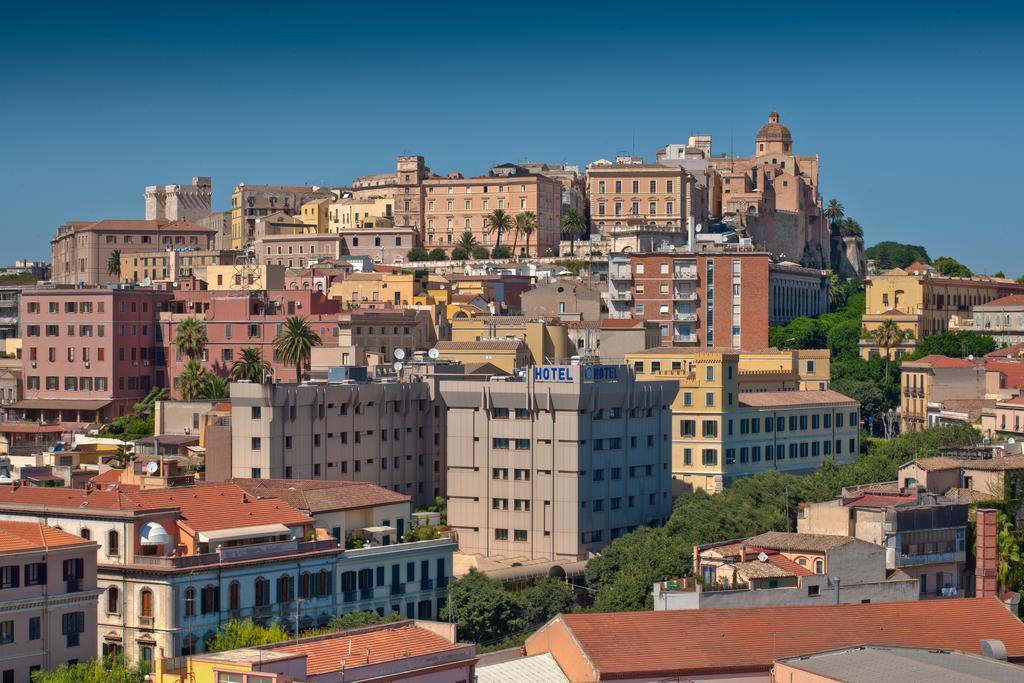 Hotel Regina Margherita Cagliari Esterno foto